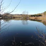 펜션 Riverside Escape In