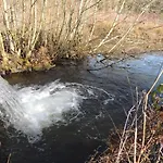 펜션 Riverside Escape In