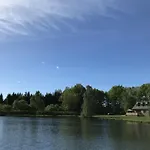 펜션 Riverside Escape In