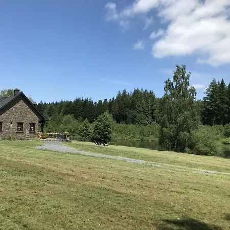 Riverside Escape In Tatil Evi Bouillon